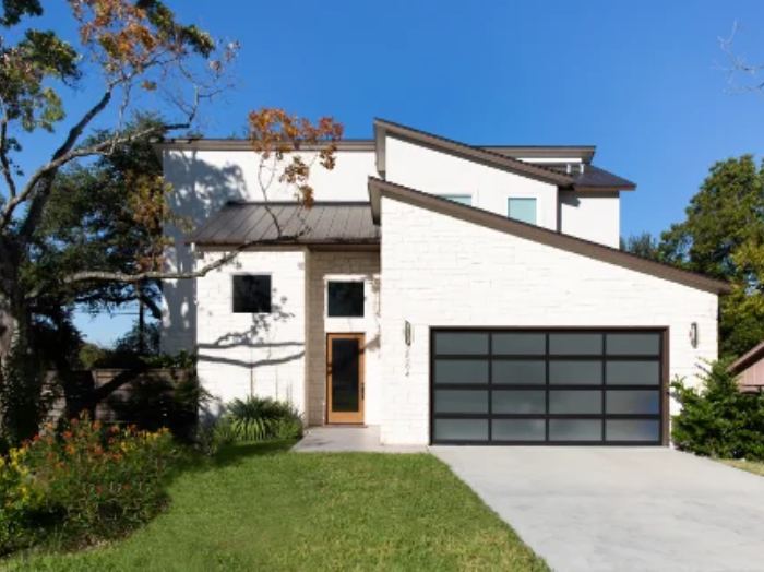 Barton Hills neighborhood in Austin, Texas serviced by Bastion Pest Control