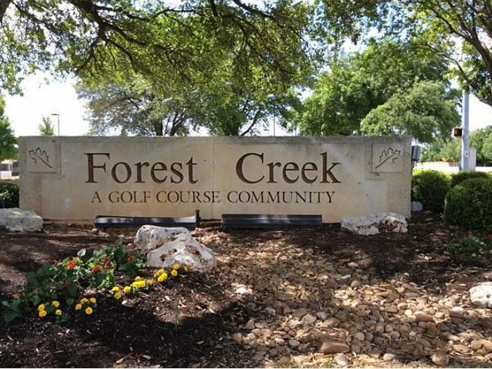 Forest Creek entrance sign in Round Rock, Texas